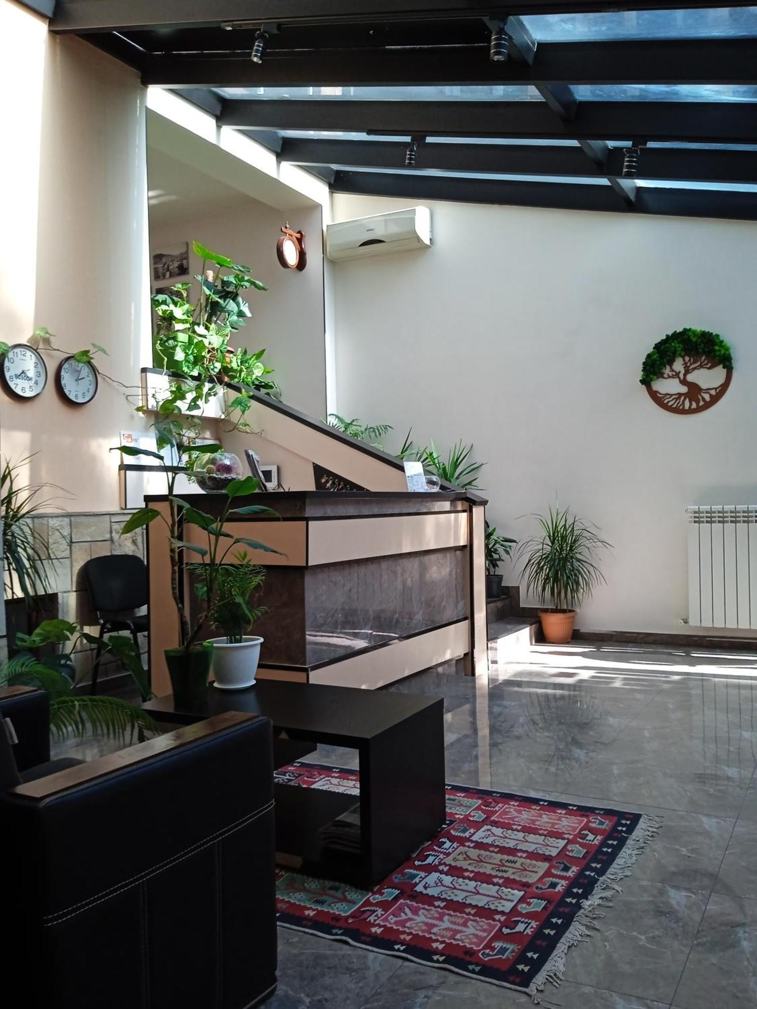 Sani Hotel Tbilisi Esterno foto