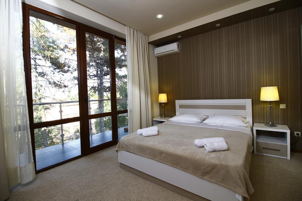 Sani Hotel Tbilisi Esterno foto