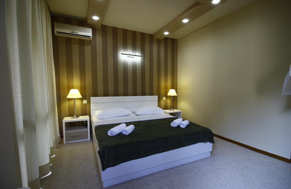 Sani Hotel Tbilisi Esterno foto