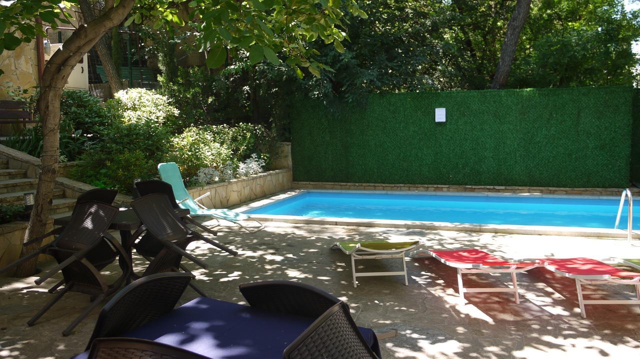 Sani Hotel Tbilisi Esterno foto