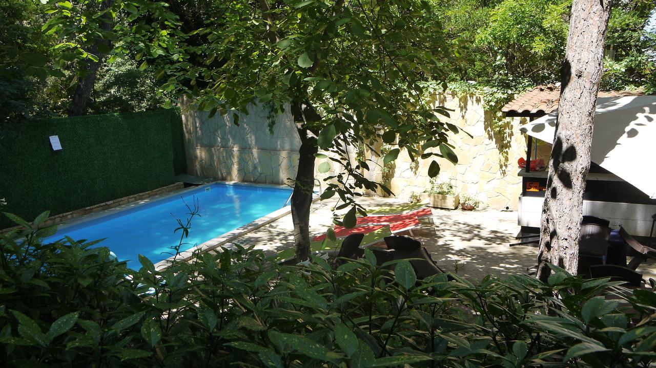 Sani Hotel Tbilisi Esterno foto