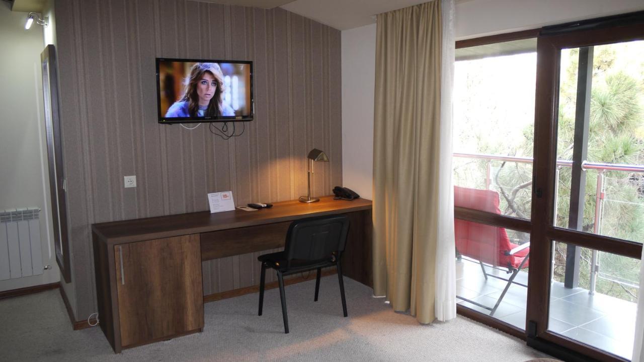 Sani Hotel Tbilisi Esterno foto